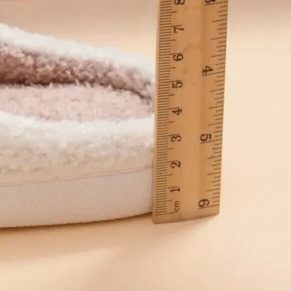 2/$30 Holly Jolly Reindeer Size 9 Fuzzy Christmas Slippers - Picture 11 of 12